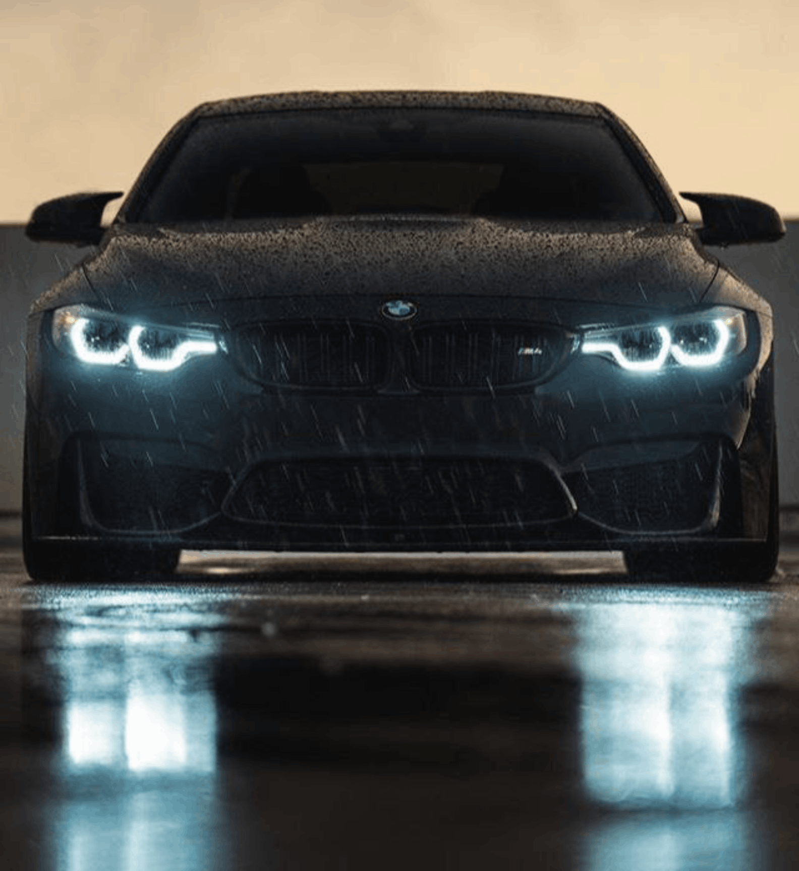 BMW M4-Rain Reflection - Car Edition
